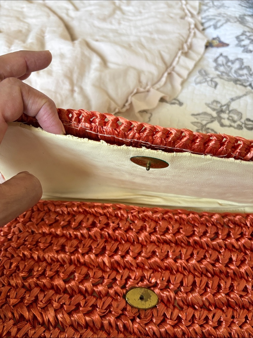 Vintage Made in Italy for Bloomingdale's Woven Raffia Clutch - Coral. - Picture 5 of 8